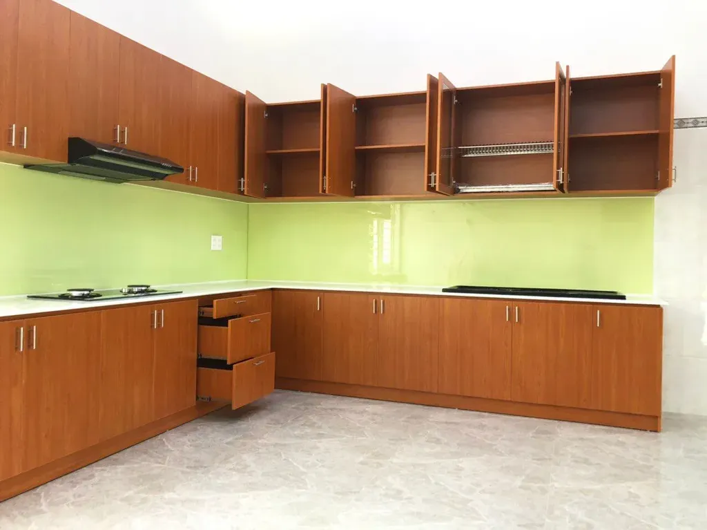Phòng bếp - Phòng bếp Nhà phố Long An - Phong cách Modern | Space T