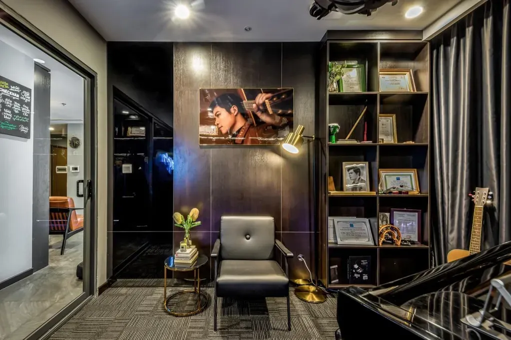 Phòng làm việc - Cải tạo Căn hộ Vinhomes Central Park - Phong cách Modern | Space T