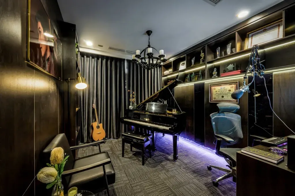Phòng làm việc - Cải tạo Căn hộ Vinhomes Central Park - Phong cách Modern | Space T