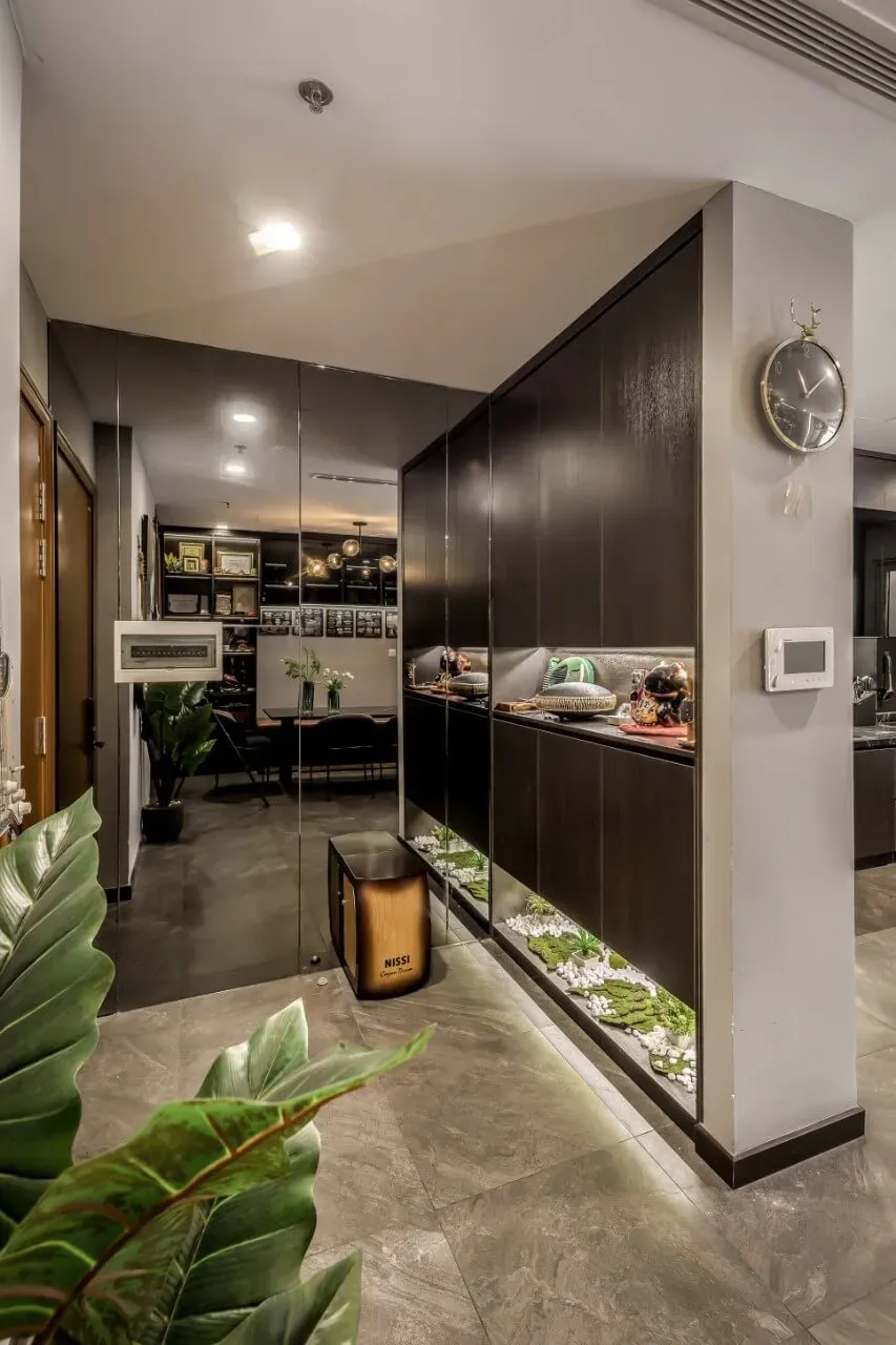 Lối vào - Cải tạo Căn hộ Vinhomes Central Park - Phong cách Modern | Space T