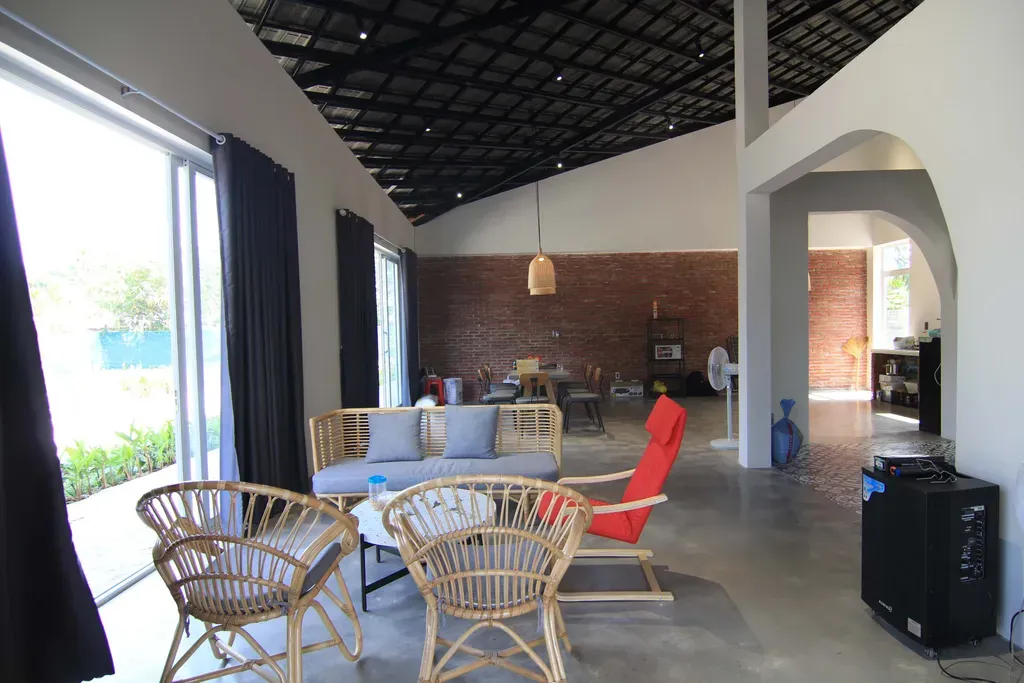 Phòng khách - Villa Tiểu Cần Trà Vinh - Phong cách Rustic | Space T