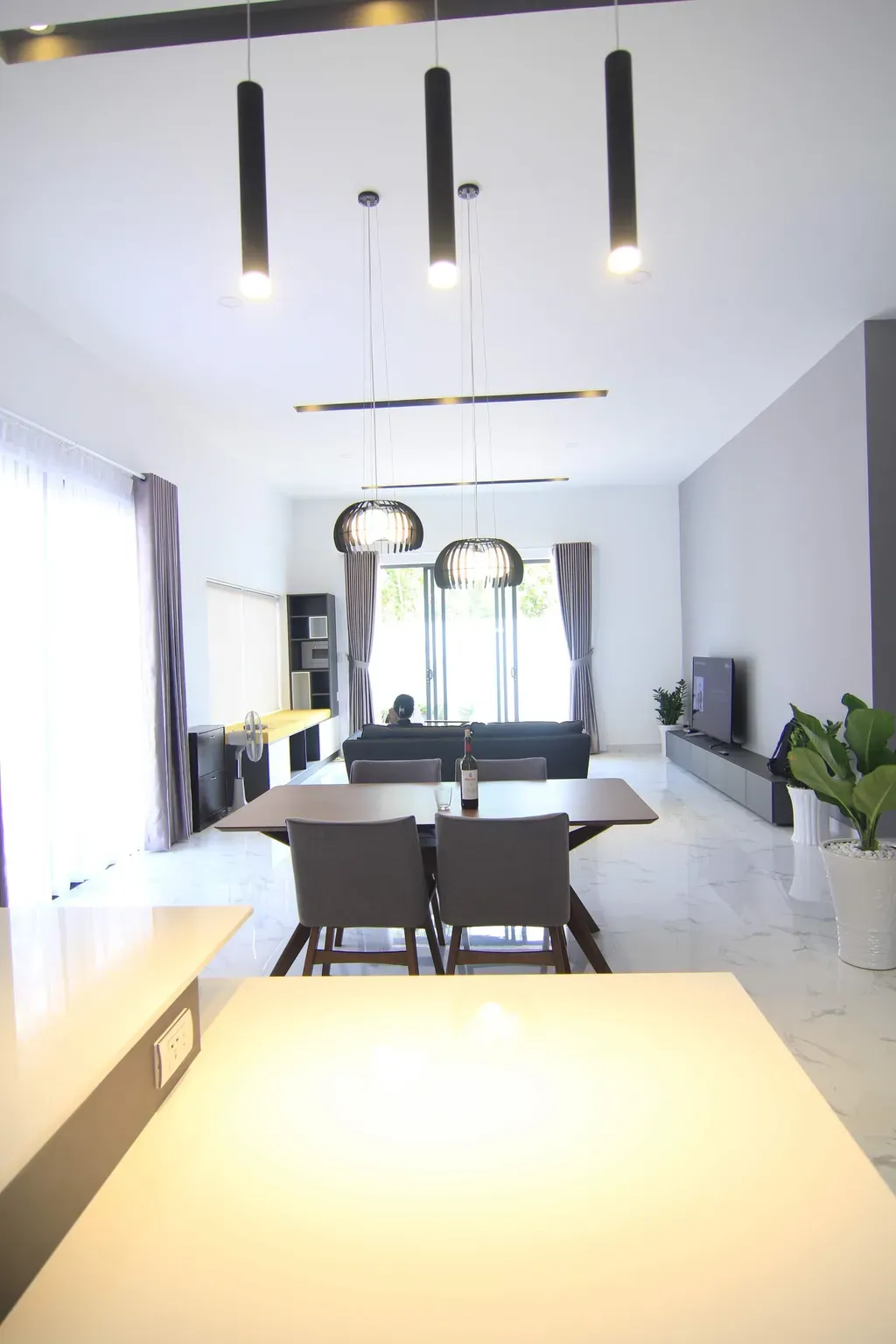 Phòng khách, Phòng ăn - Villa Nhơn Trạch Đồng Nai - Phong cách Minimalist | Space T