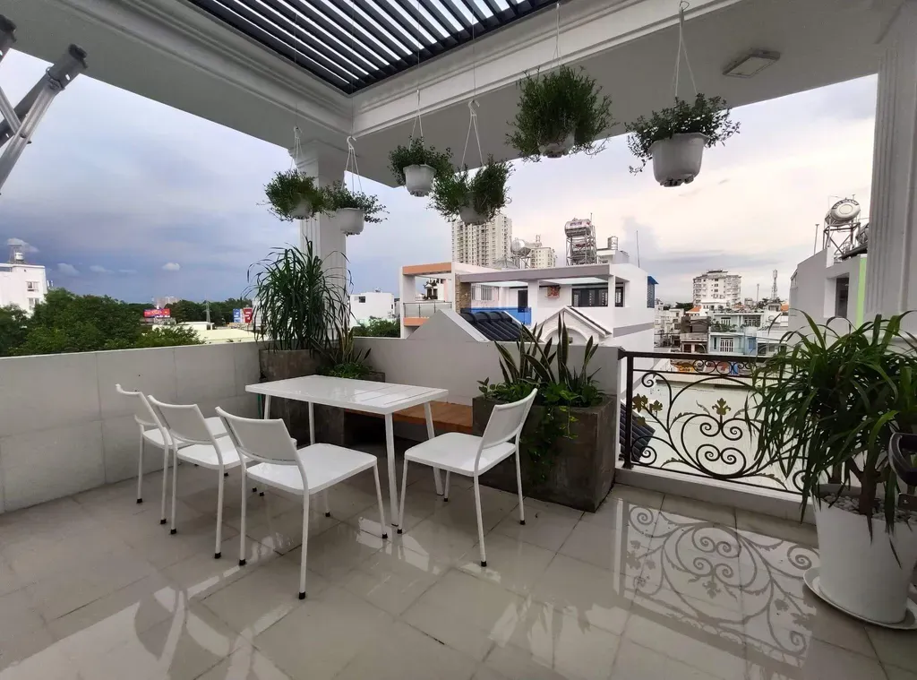 Sân thượng - Nhà phố 1 trệt 1 lầu - Phong cách Modern + Color Block | Space T