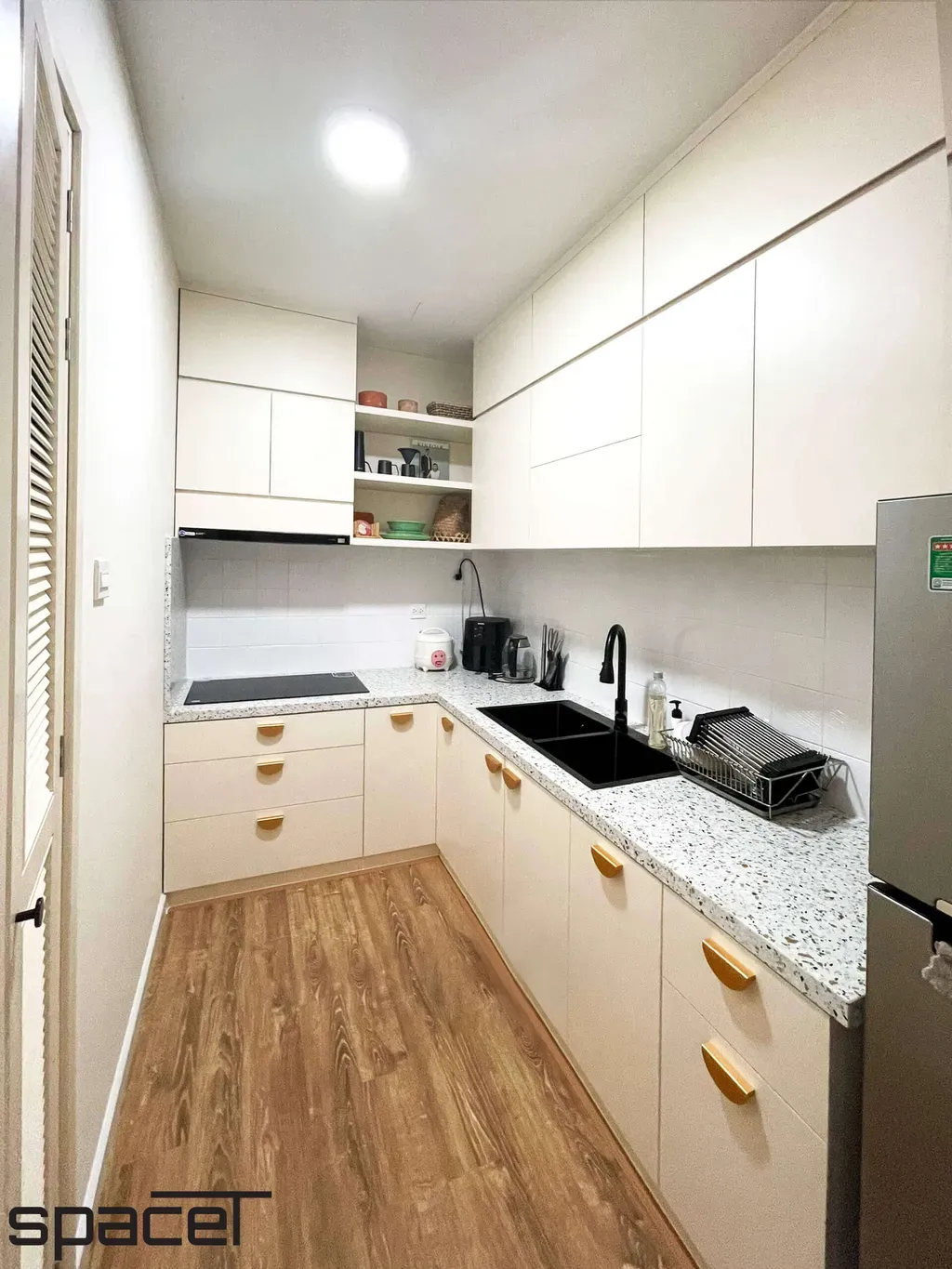Phòng bếp - Căn hộ The Sun Avenue 46m2 - Phong cách Modern | Space T