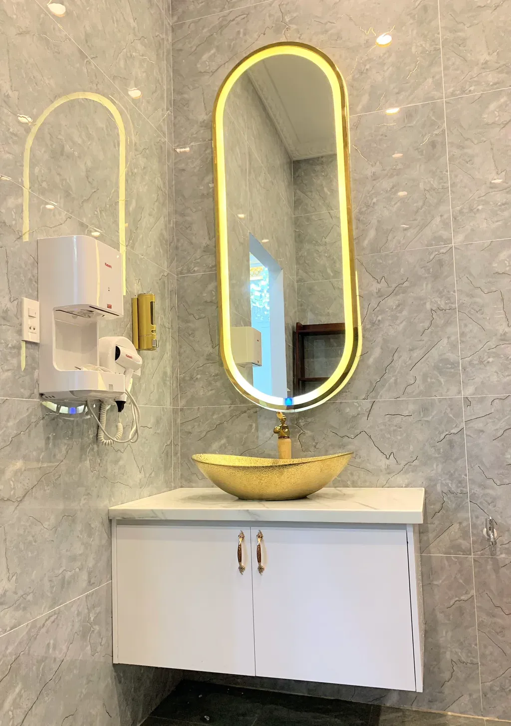 Phòng tắm - Phòng ngủ Villa Dĩ An Bình Dương - Phong cách Neo Classic | Space T