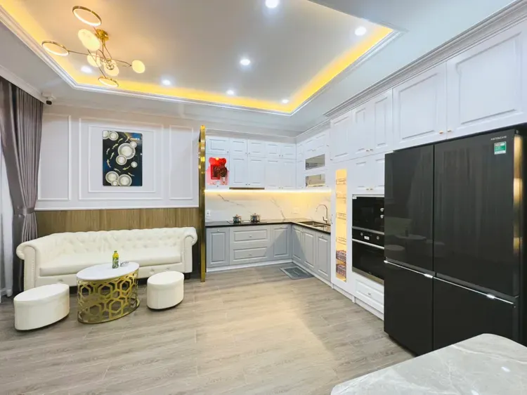 Phòng bếp, Phòng ăn - Nhà phố Vũng Tàu - Phong cách Neo Classic  | Space T