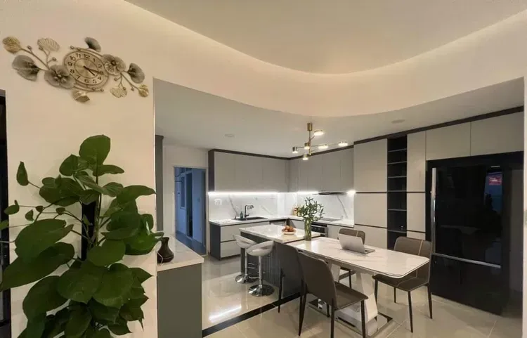 Phòng bếp, Phòng ăn - Căn hộ Q7 Saigon Riverside Complex - Phong cách Modern  | Space T