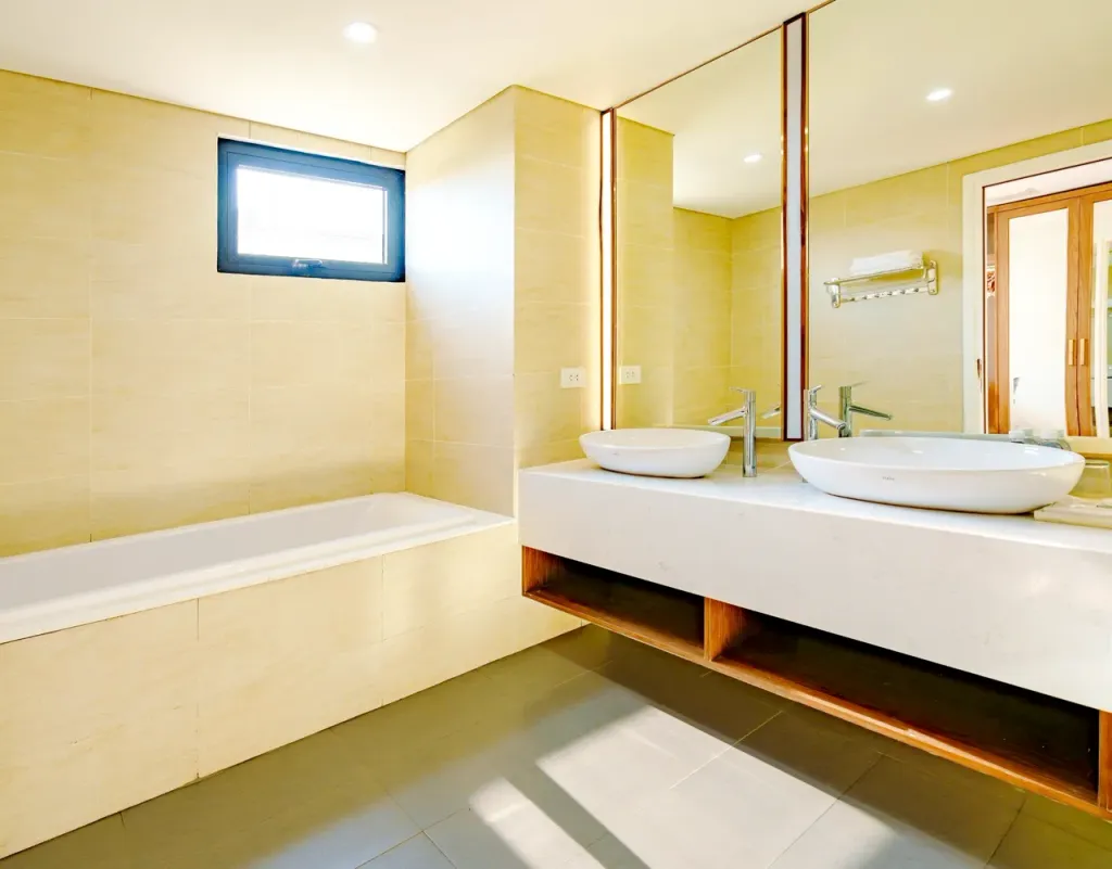 Phòng tắm - Biệt thự ven sông 1800m2 - Phong cách Modern  | Space T