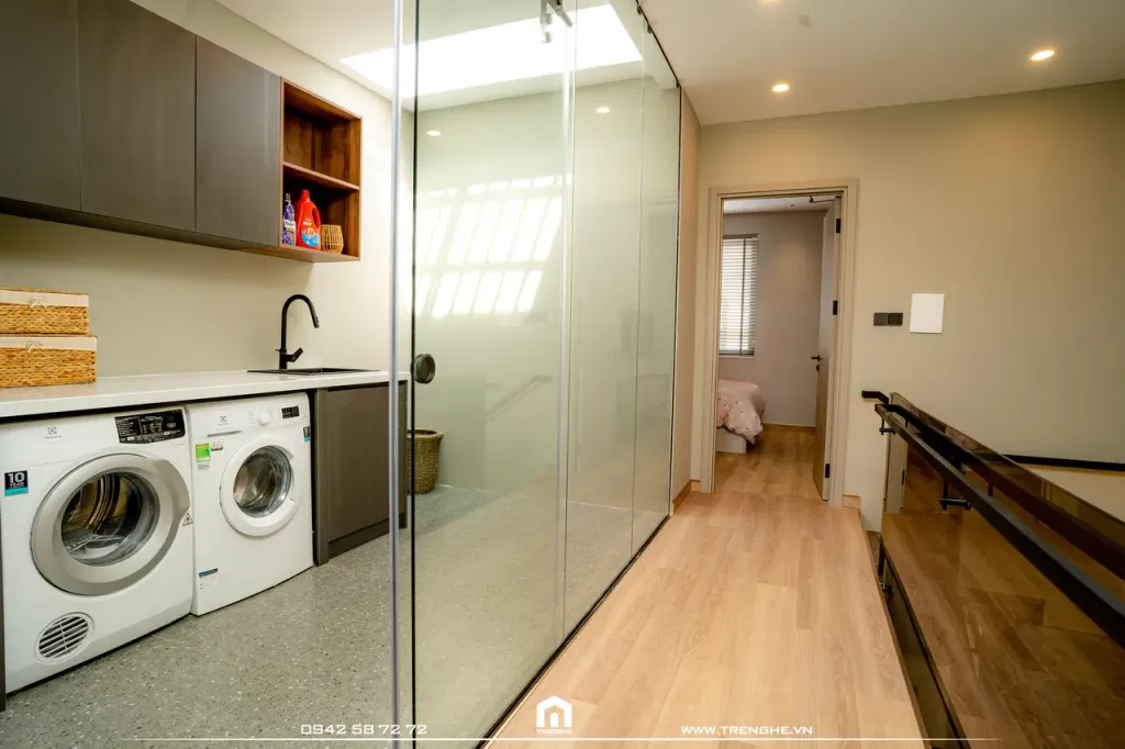 Phòng giặt - Nhà phố Bà Rịa 400m2 - Phong cách Modern  | Space T