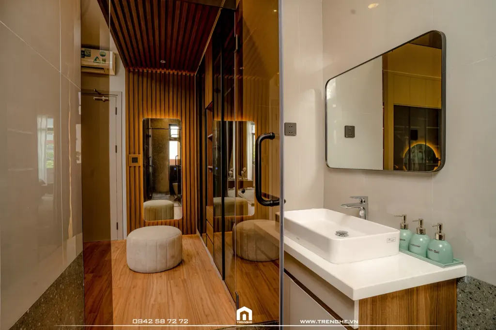 Phòng tắm - Nhà phố Bà Rịa 400m2 - Phong cách Modern  | Space T