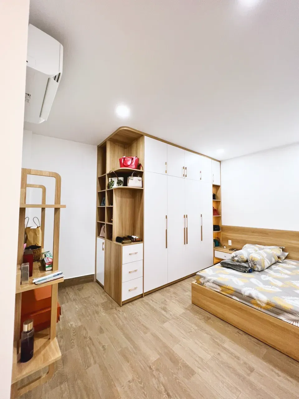 Phòng ngủ - Nhà phố Phú Nhuận 400m2 - Phong cách Modern  | Space T