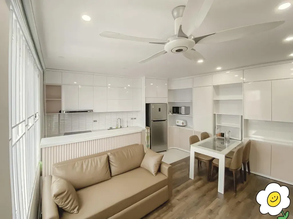 Phòng khách, Phòng bếp - Cải tạo căn hộ cũ 30m2 thành tổ ấm tiện nghi, xinh xắn kiểu Hàn Quốc | Space T