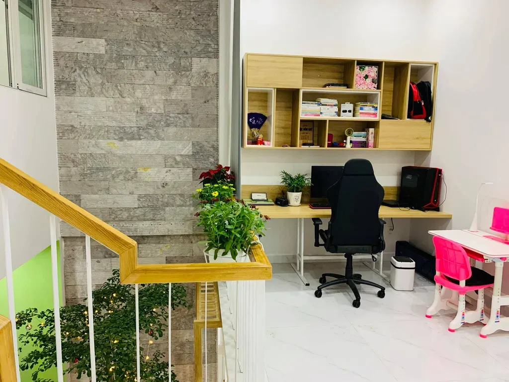 Phòng làm việc - Ngôi nhà nhỏ xinh cùng mình vượt mùa cách ly | Space T