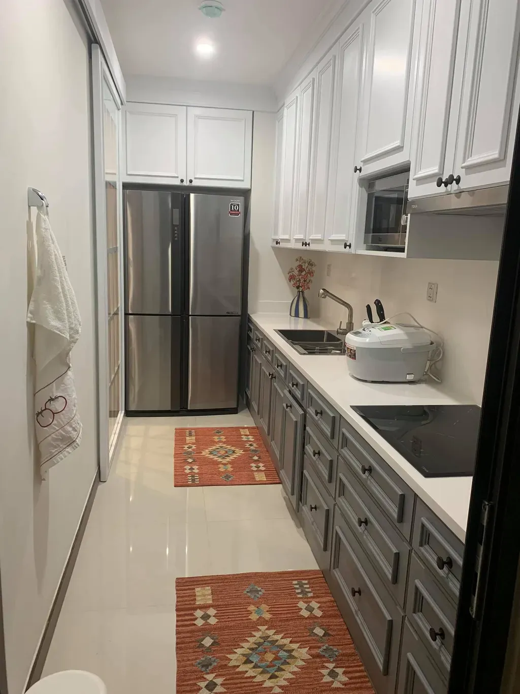 Phòng bếp - Tổ ấm trang trí phong cách tân cổ điển: ấm cúng và sang trọng  | Space T
