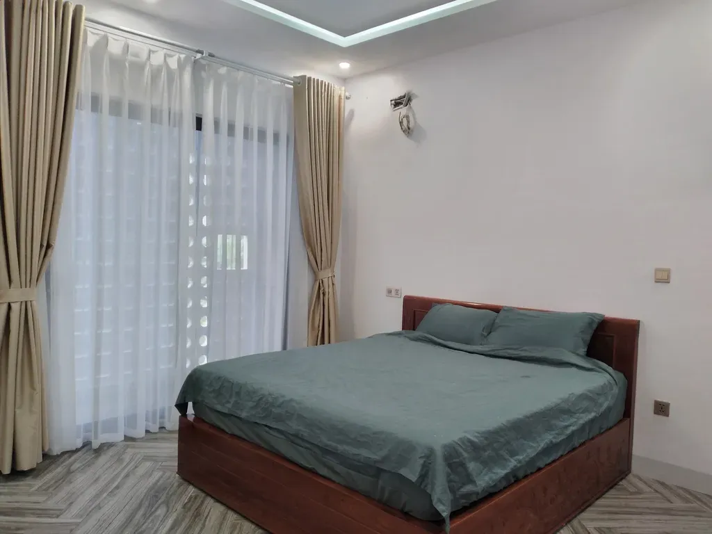 Phòng ngủ - Nhà phố thiết kế lạ mắt ai cũng lầm tưởng có ống khói | Space T