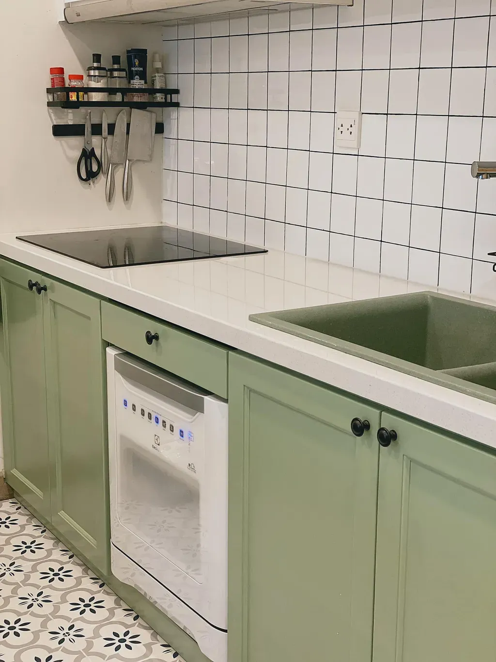 Phòng bếp - Căn hộ 53m2 với ý tưởng cửa vòm thông phòng ngủ - phòng khách đáng tham khảo | Space T