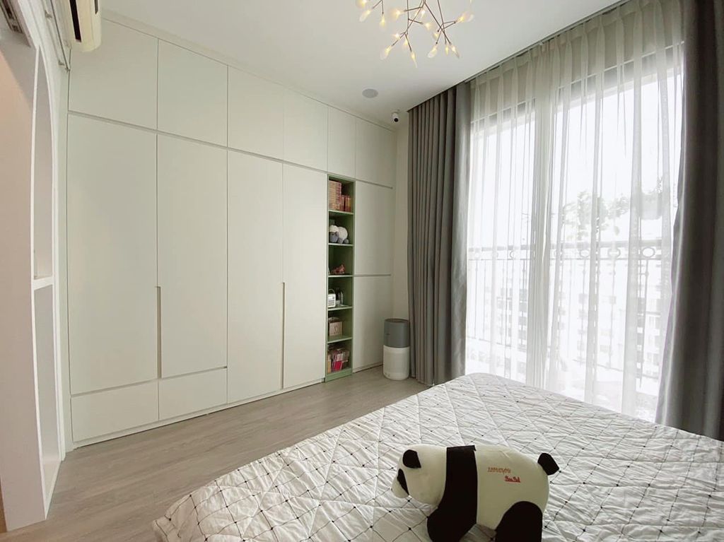 Phòng ngủ - Căn hộ 53m2 với ý tưởng cửa vòm thông phòng ngủ - phòng khách đáng tham khảo  | Space T