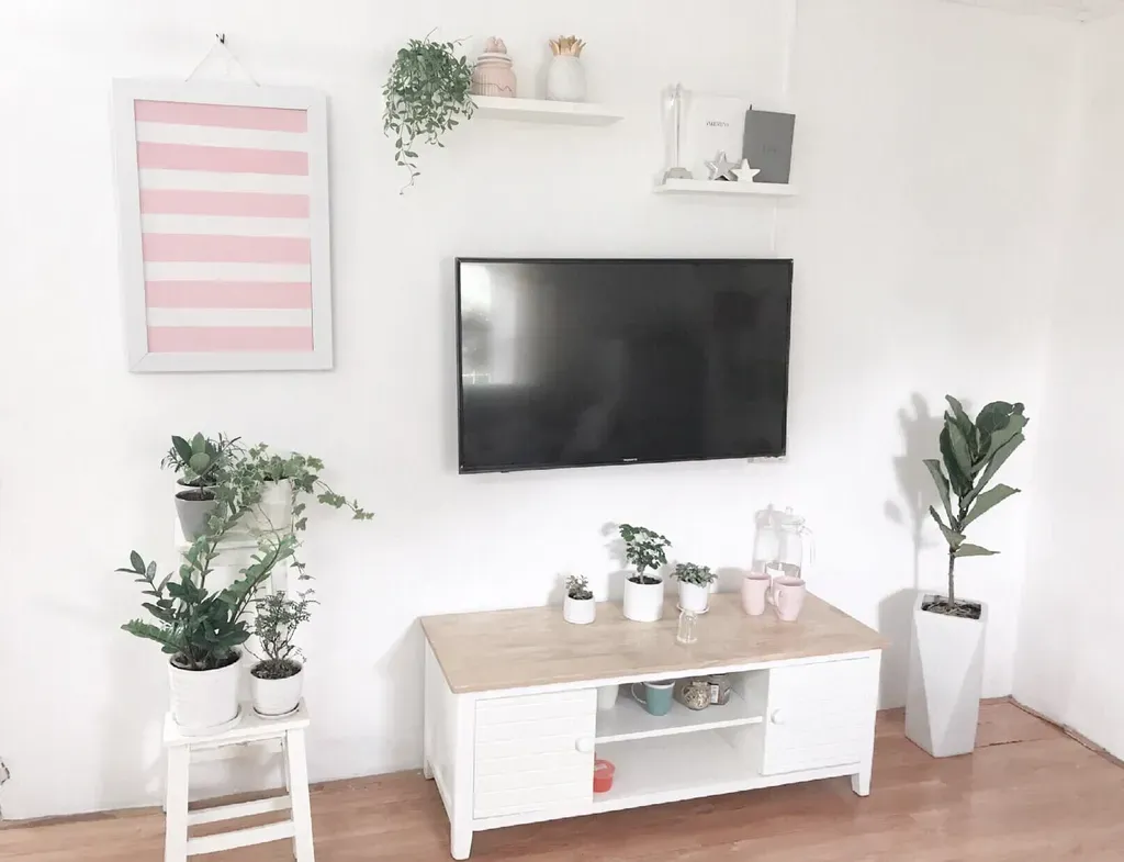 Phòng khách - Căn phòng kỷ niệm từng là thế giới riêng tự tay mình trang trí | Space T