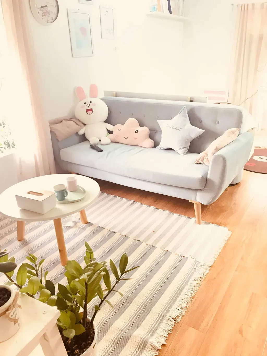 Phòng khách - Căn phòng kỷ niệm từng là thế giới riêng tự tay mình trang trí | Space T