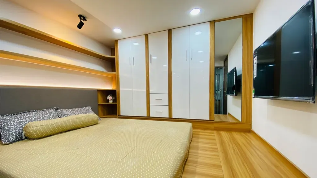 Phòng ngủ - Cải tạo nhà 44m2 từ 2 tầng: sửa 1 tầng thành tầng lửng, giải phóng không gian | Space T