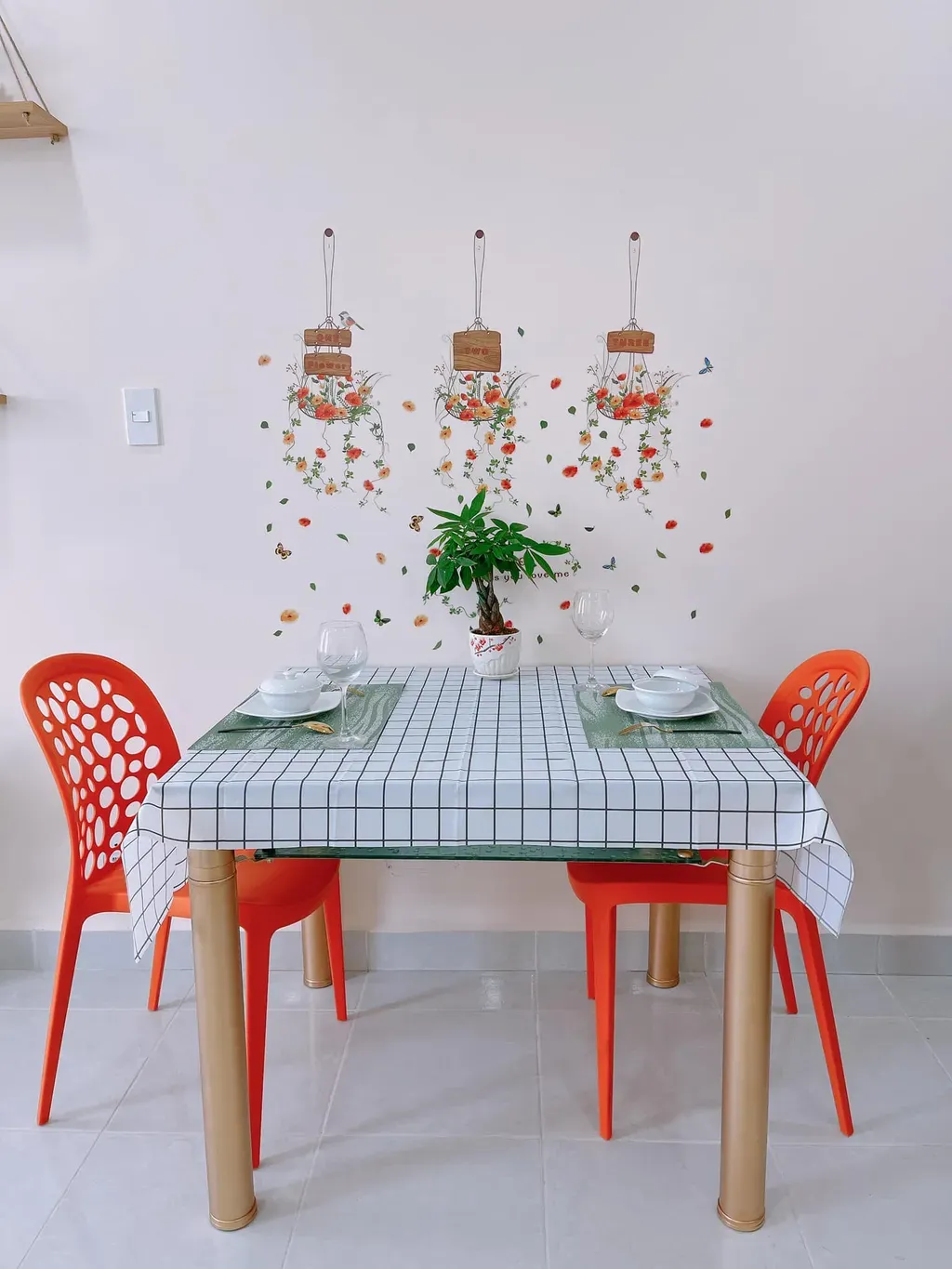 Phòng ăn - Căn hộ với những điểm nhấn sắc màu vui mắt | Space T