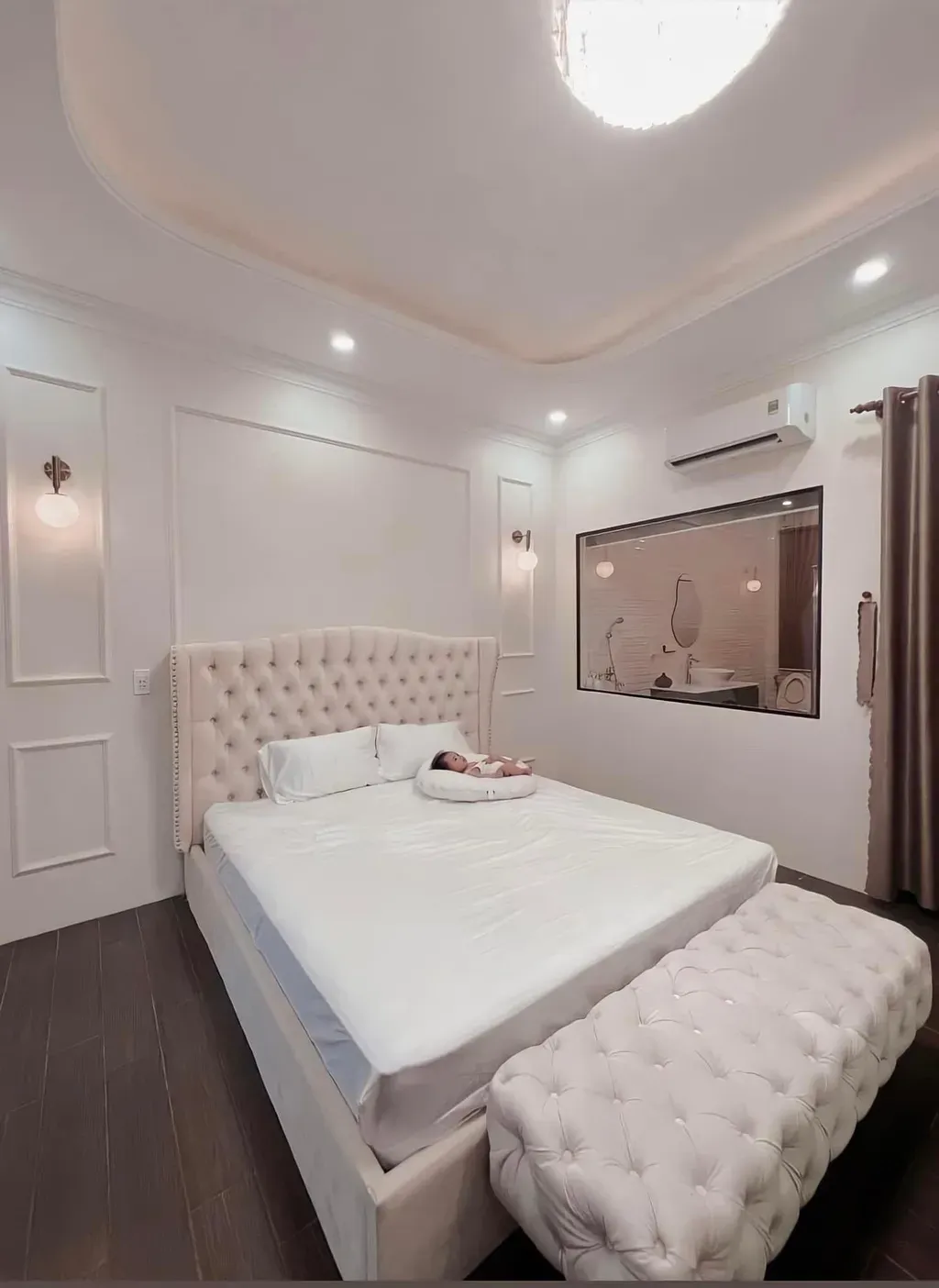 Phòng ngủ - Căn nhà đầu tiên vợ chồng trẻ tự tay thiết kế nội thất chăm chút từng góc nhỏ  | Space T