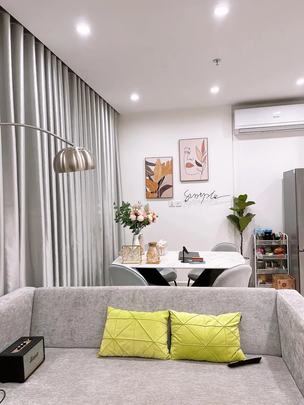Phòng khách, Phòng ăn - Căn nhà kỷ niệm tuổi 26 tự thiết kế nội thất theo ý thích riêng | Space T