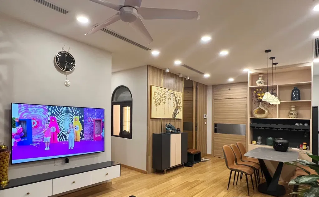 Phòng khách - Hạnh phúc khi con thốt lên “Con yêu nhà mình nhất" | Space T