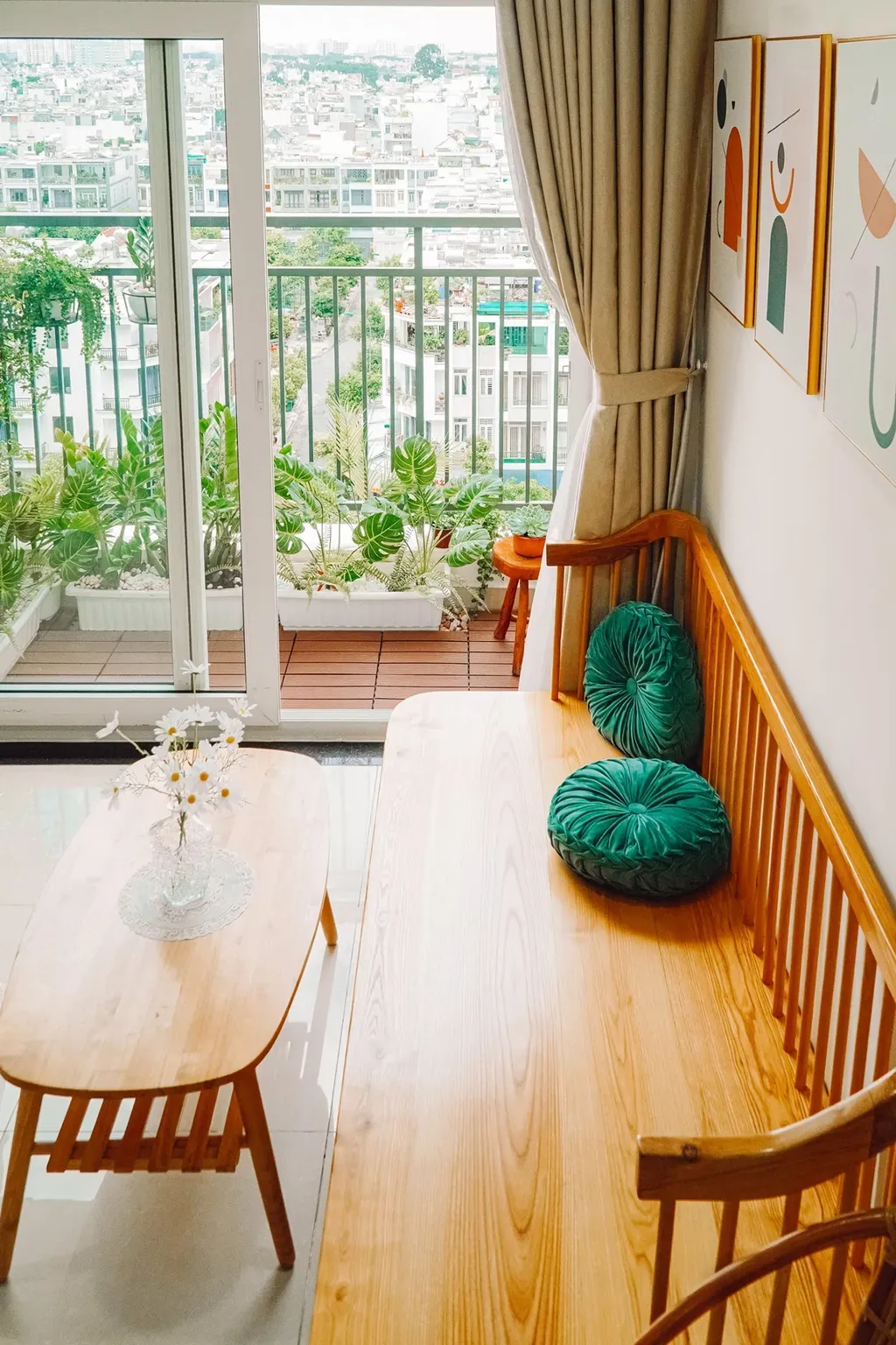 Phòng khách - Tổ ấm đầu tiên sau một năm kết hôn | Space T