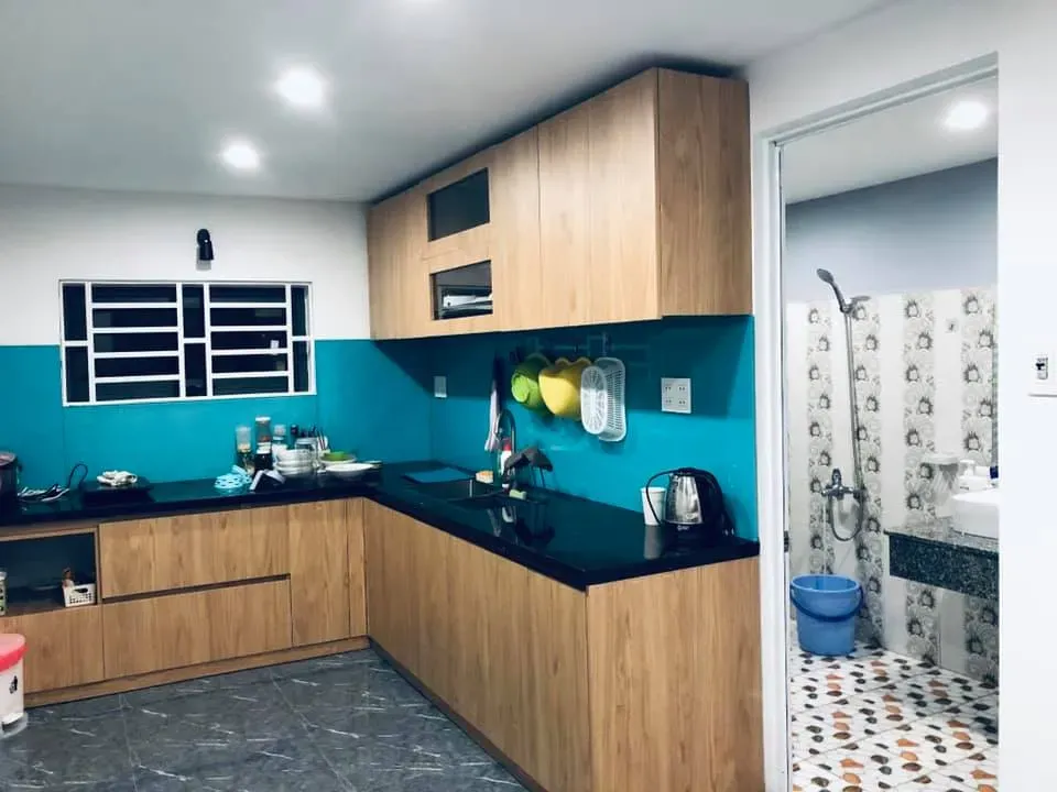 Phòng bếp - Cải tạo ngoạn mục nhà cấp 4 mặt tiền quốc lộ chỉ với 200 triệu | Space T