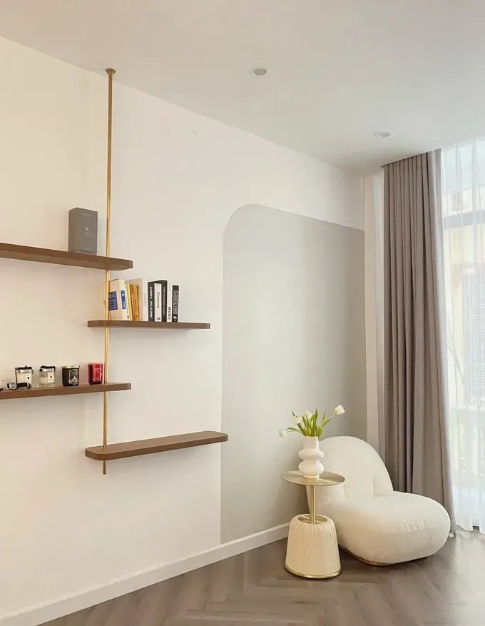 Phòng ngủ - Nhà cũ 38m2 20 năm tuổi tại Hà Nội “vịt hóa thiên nga” sau cải tạo toàn diện | Space T