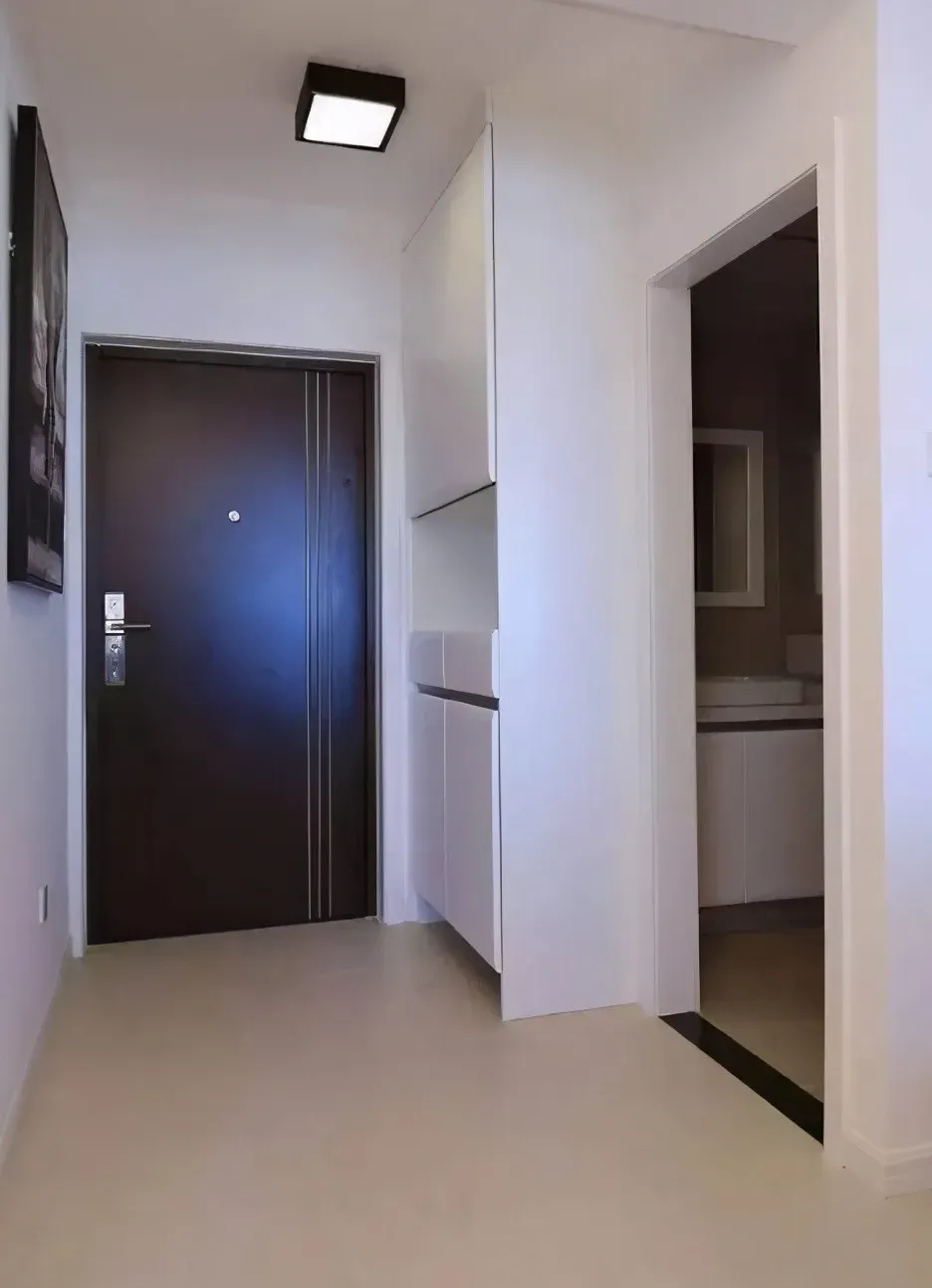 Lối vào - Vợ chồng trẻ chi 400 triệu để trang trí căn nhà đầu tiên sau 10 năm tích góp | Space T