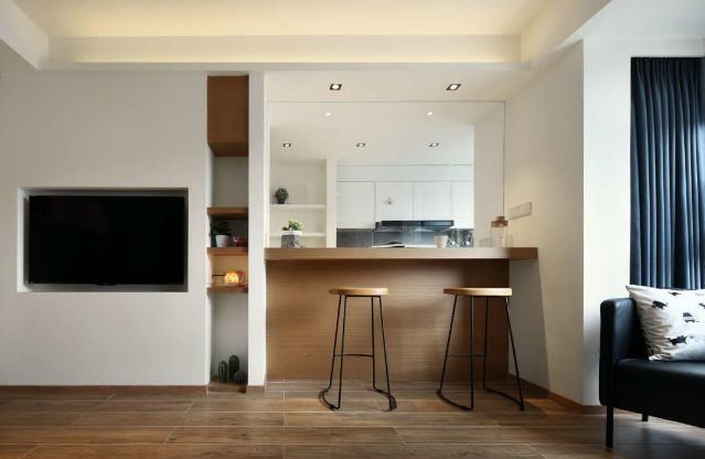 Phòng bếp - Căn hộ tinh tế, trang nhã với tông màu trắng - đen - nâu gỗ của một nghệ sỹ  | Space T