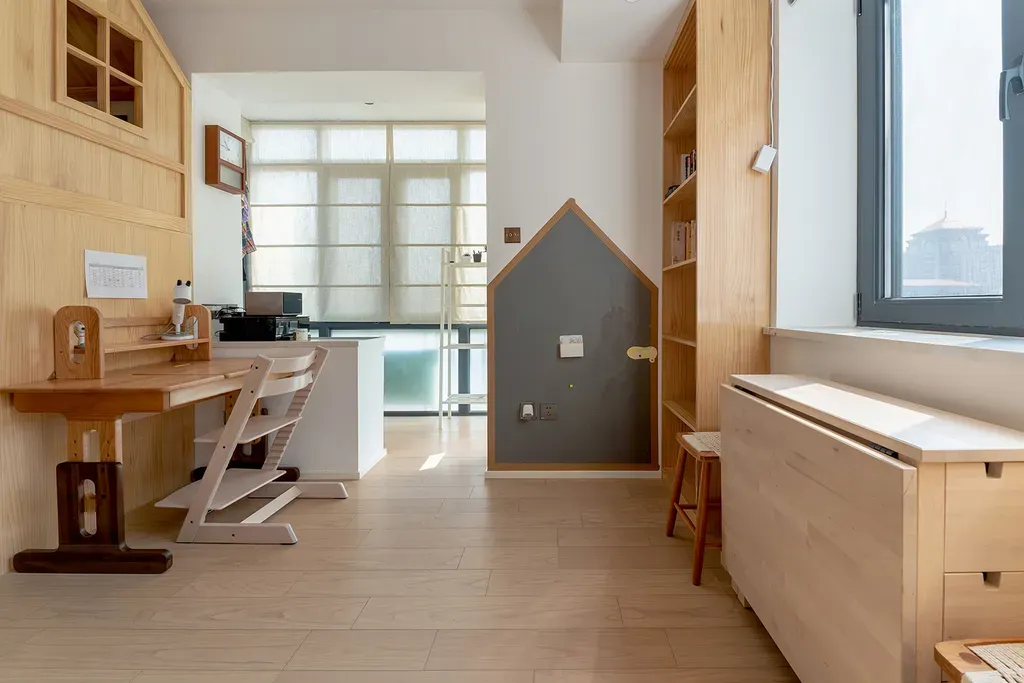 Phòng ngủ - Bất ngờ tổ ấm 46m2 của gia đình 4 người gọn gàng và tươm tất | Space T