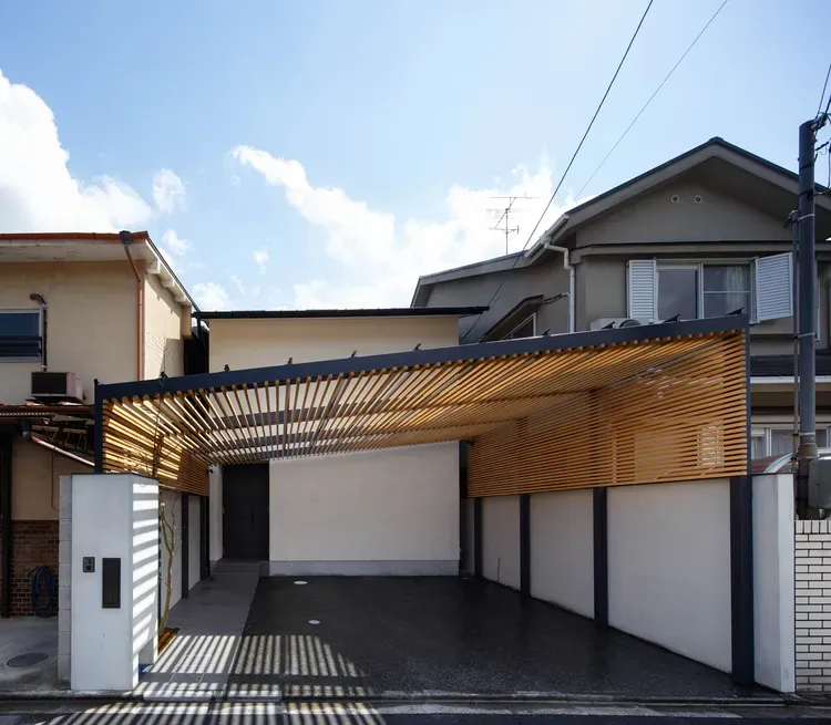 Mặt tiền - House in Kyoto: Thiết kế mở cho sự gắn kết với con cái  | Space T