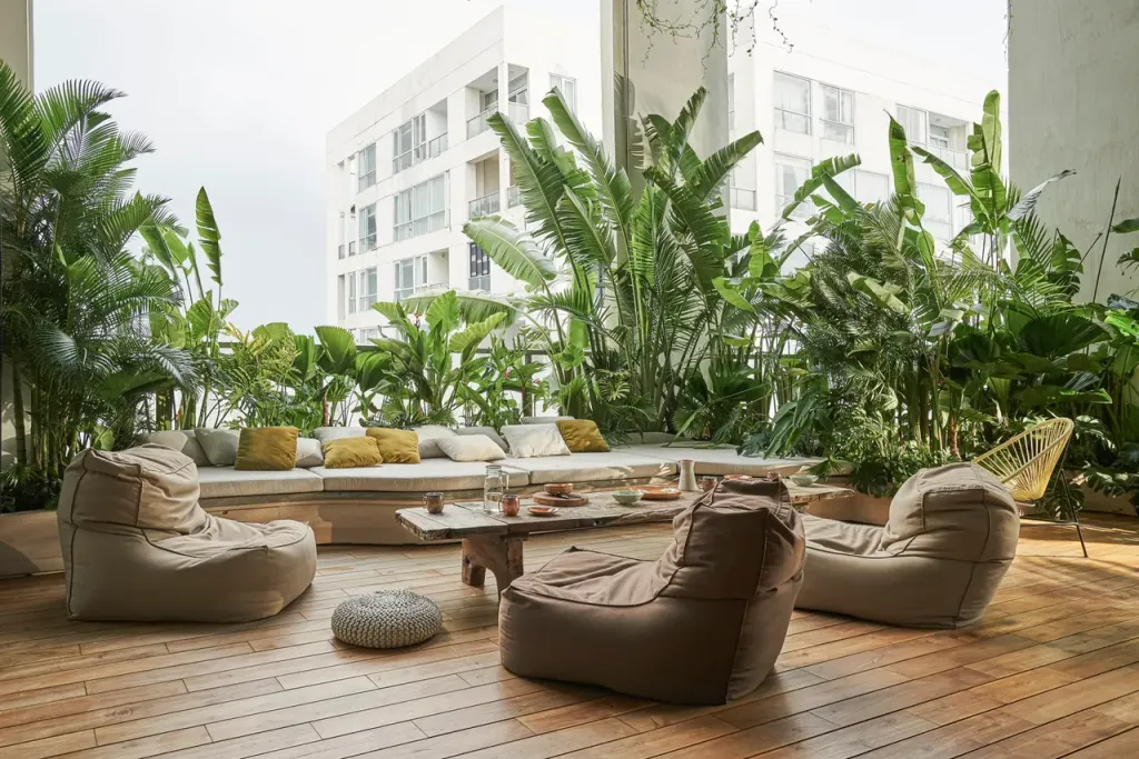 Lô gia - Tropical Penthouse - Khu vườn nhiệt đới giữa Sài Gòn náo nhiệt  | Space T