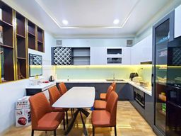 Phòng bếp, Phòng ăn - Nhà phố Nhơn Trạch (Đồng Nai) - Phong cách Modern 