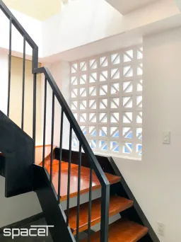 Cầu thang - Nhà phố đường Nguyễn Đình Chiểu Quận 3 - Phong cách Modern 