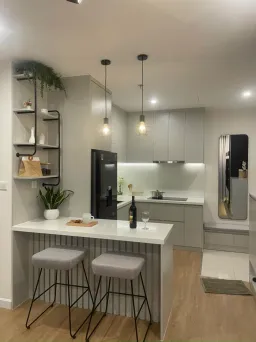 Phòng bếp, Lối vào - Căn hộ Vinhomes Grand Park Quận 9 - Phong cách Modern 