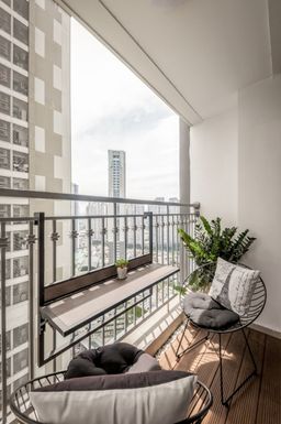 Lô gia - Cải tạo Căn hộ Vinhomes Central Park - Phong cách Modern 