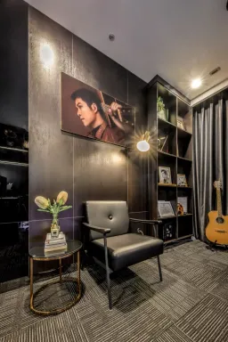 Phòng làm việc - Cải tạo Căn hộ Vinhomes Central Park - Phong cách Modern 