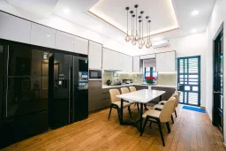 Phòng bếp, Phòng ăn - Nhà phố Biên Hòa Đồng Nai - Phong cách Modern 