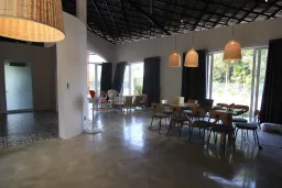 Phòng ăn - Villa Tiểu Cần Trà Vinh - Phong cách Rustic 