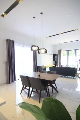Phòng khách, Phòng ăn - Villa Nhơn Trạch Đồng Nai - Phong cách Minimalist 