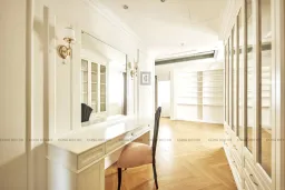 Phòng thay đồ - Biệt thự Sol Villas TP. Thủ Đức - Phong cách Neo Classic 