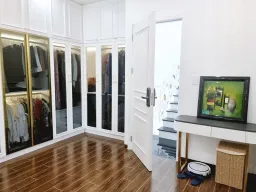 Phòng thay đồ - Nhà phố 150m2 Quận 2 - Phong cách Neo Classic 