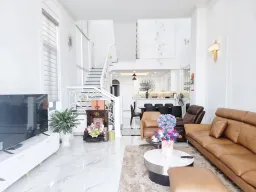 Phòng khách - Nhà phố 150m2 Quận 2 - Phong cách Neo Classic 
