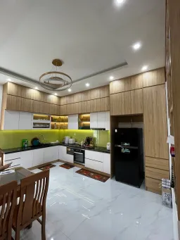 Phòng bếp - Nhà phố 350m2 Quận 7 - Phong cách Modern 