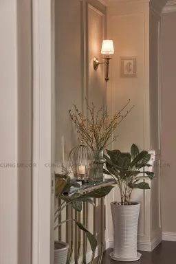 Hành lang - Nhà phố liền kề Lakeview City - Phong cách Bán cổ điển 