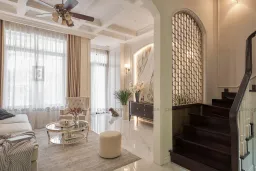 Phòng khách, Cầu thang - Nhà phố liền kề Lakeview City - Phong cách Bán cổ điển 